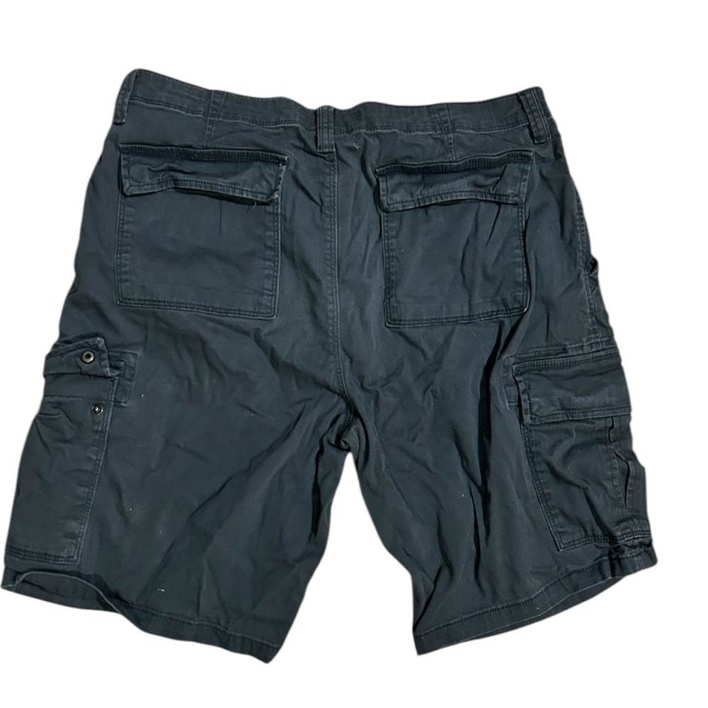 Arizona Jean Company Men's Black Cargo Shorts - Picture 4 of 6